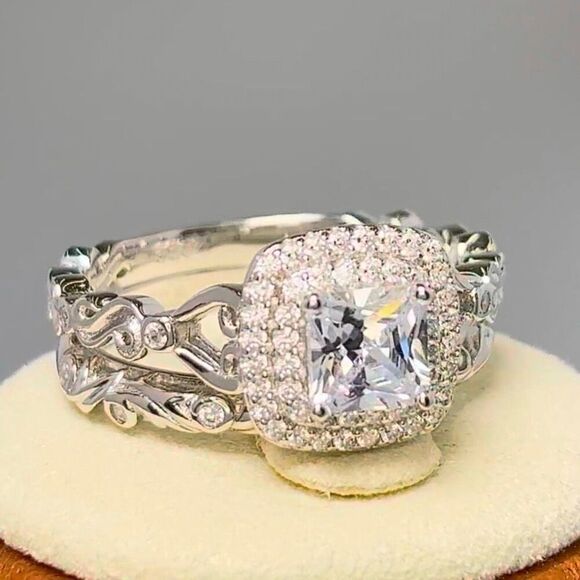 Sterling Silver Clear CZ Vintage Engagement Ring Set New - Picture 6 of 13